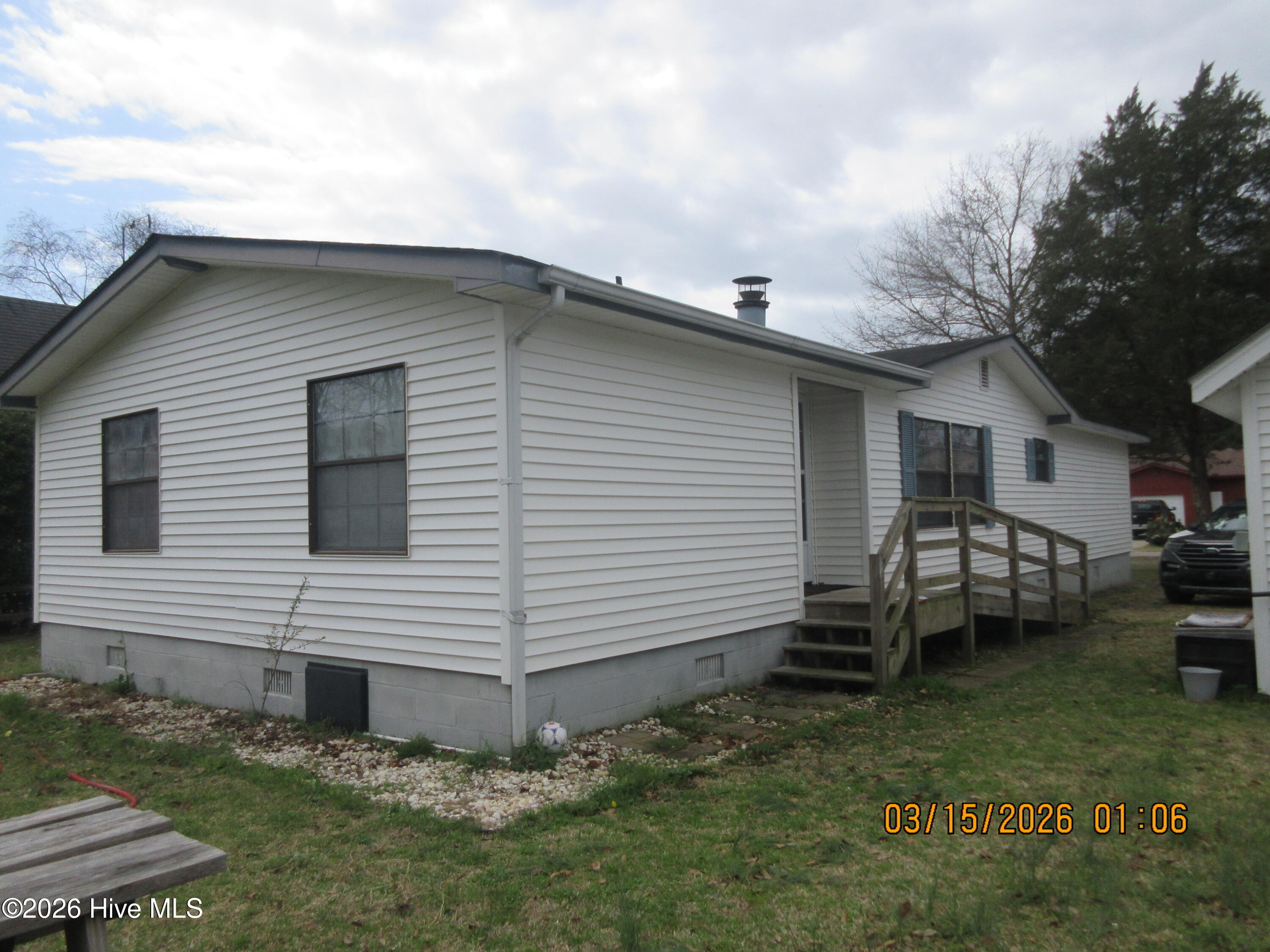 103 Seahawk Court Grandy, NC 27939 - Photo 13 of 16 IMG_3313
