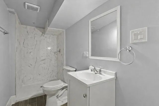 $319,999 | 12404 South Wood Street, Calumet Park, IL 60827