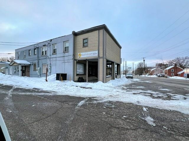 1416 Wilmington Road New Castle, PA 16105 - Photo 2 of 2