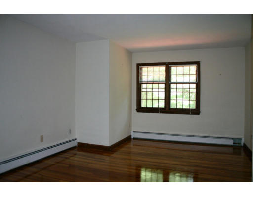 12 Keith Road Wayland, MA 01778 - Photo 6 of 8 Gallery Image 6
