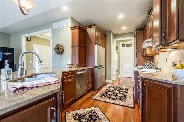 $432,000 | 1042 Chapelhill Drive, Victor, NY 14564