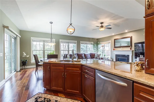 $432,000 | 1042 Chapelhill Drive, Victor, NY 14564