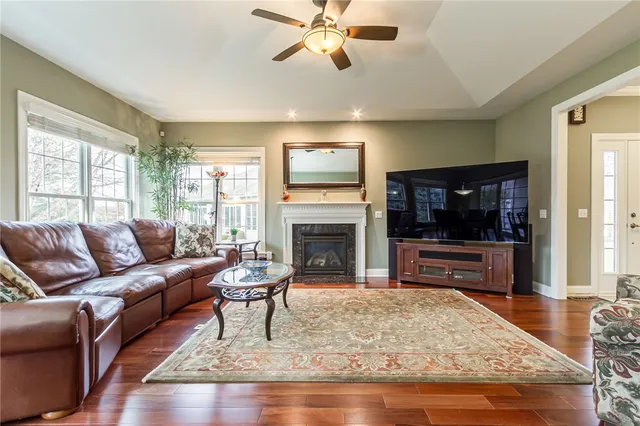 $432,000 | 1042 Chapelhill Drive, Victor, NY 14564