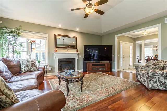 $432,000 | 1042 Chapelhill Drive, Victor, NY 14564