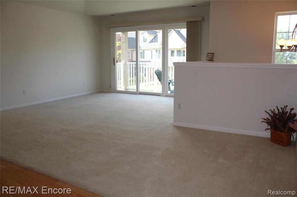 4160 Hampton Ridge Boulevard, Unit 84 Howell, MI 48843 - Photo 16 of 47