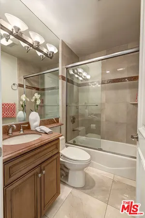 $11,500 | 132 South Maple Drive, Unit PH4, Beverly Hills, CA 90212