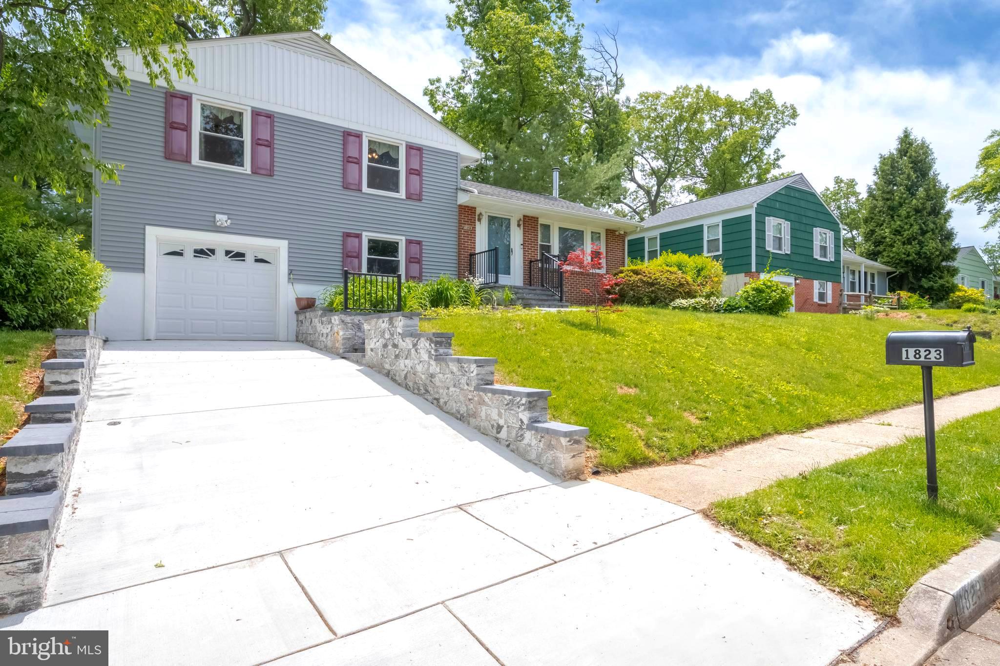 1823 Dunwoody Road Baltimore, MD 21234 - Photo 2 of 32 DRIVEWAY & ONE CAR GARAGE
