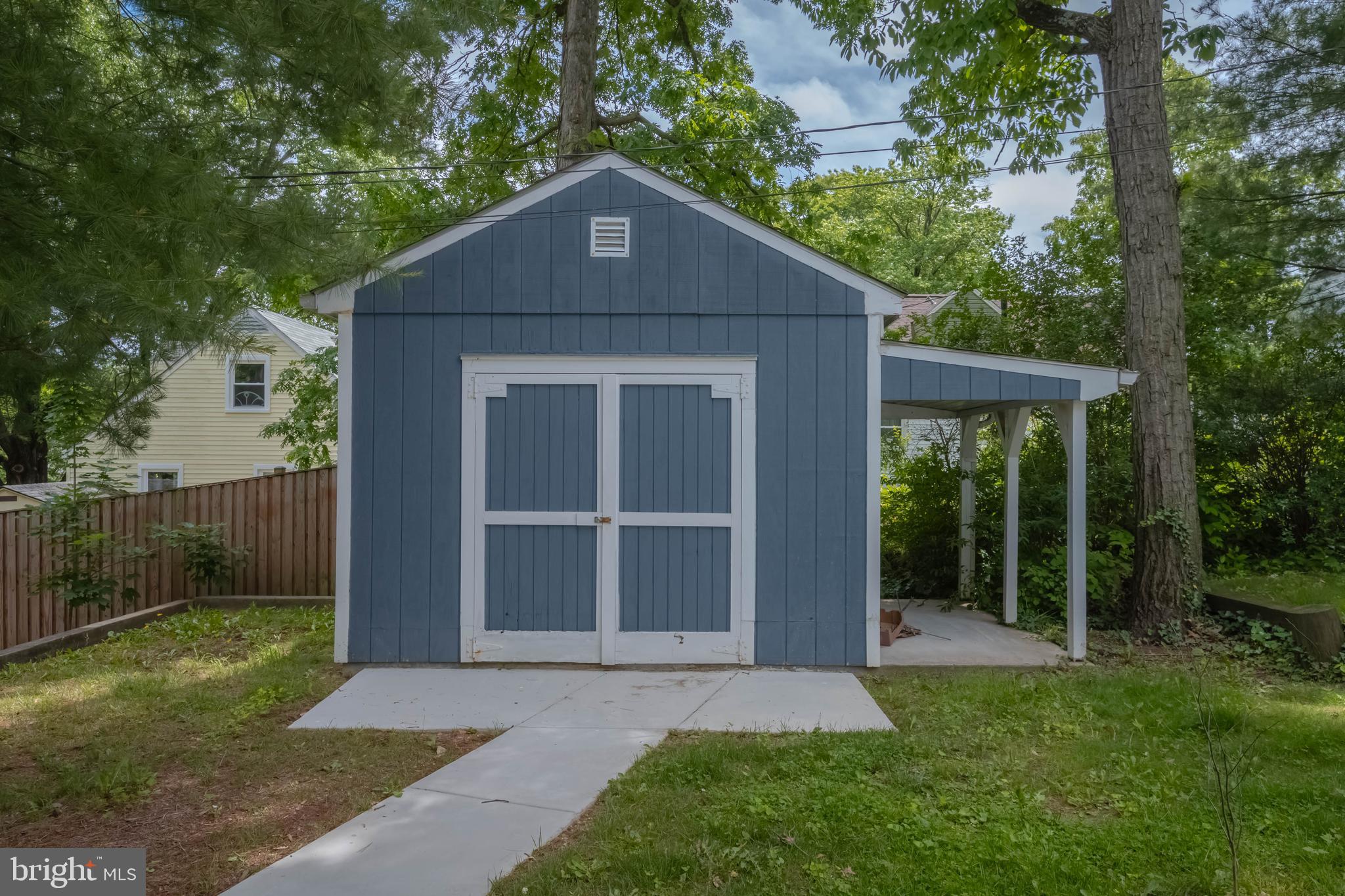 1823 Dunwoody Road Baltimore, MD 21234 - Photo 10 of 32 SHED FOR ALL YOUR GARDENING TOOLS