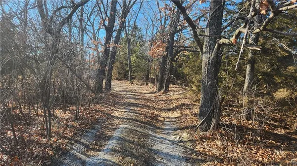 $4,150,000 | 6001 Hedge Lane Terrace, Shawnee, KS 66226