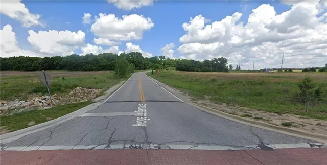 $4,150,000 | 6001 Hedge Lane Terrace, Shawnee, KS 66226