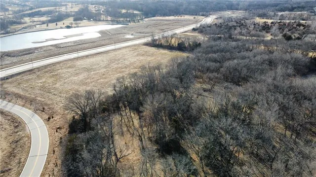 $4,150,000 | 6001 Hedge Lane Terrace, Shawnee, KS 66226