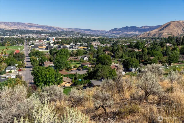 $99,900 | 1-nna Skyline Drive, Wenatchee, WA 98801