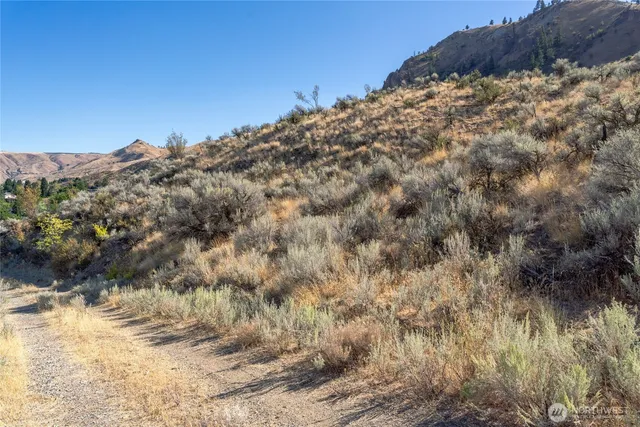 $99,900 | 1-nna Skyline Drive, Wenatchee, WA 98801