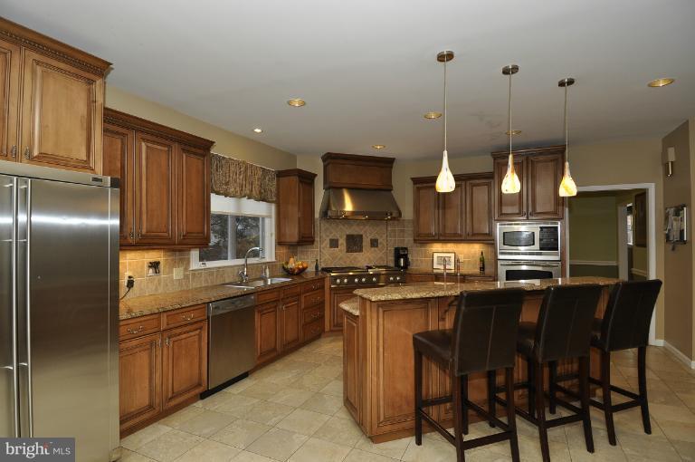 6312 Walhonding Road Bethesda, MD 20816 - Photo 22 of 29 Kitchen seen from breakfast room