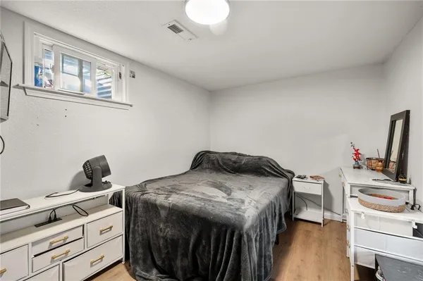 $334,900 | 10059 B Highway, Windsor, MO 65360