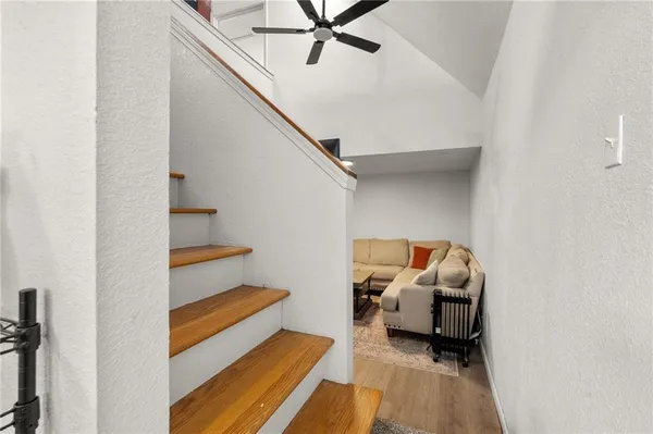 $334,900 | 10059 B Highway, Windsor, MO 65360