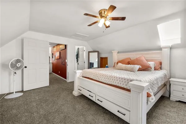 $334,900 | 10059 B Highway, Windsor, MO 65360