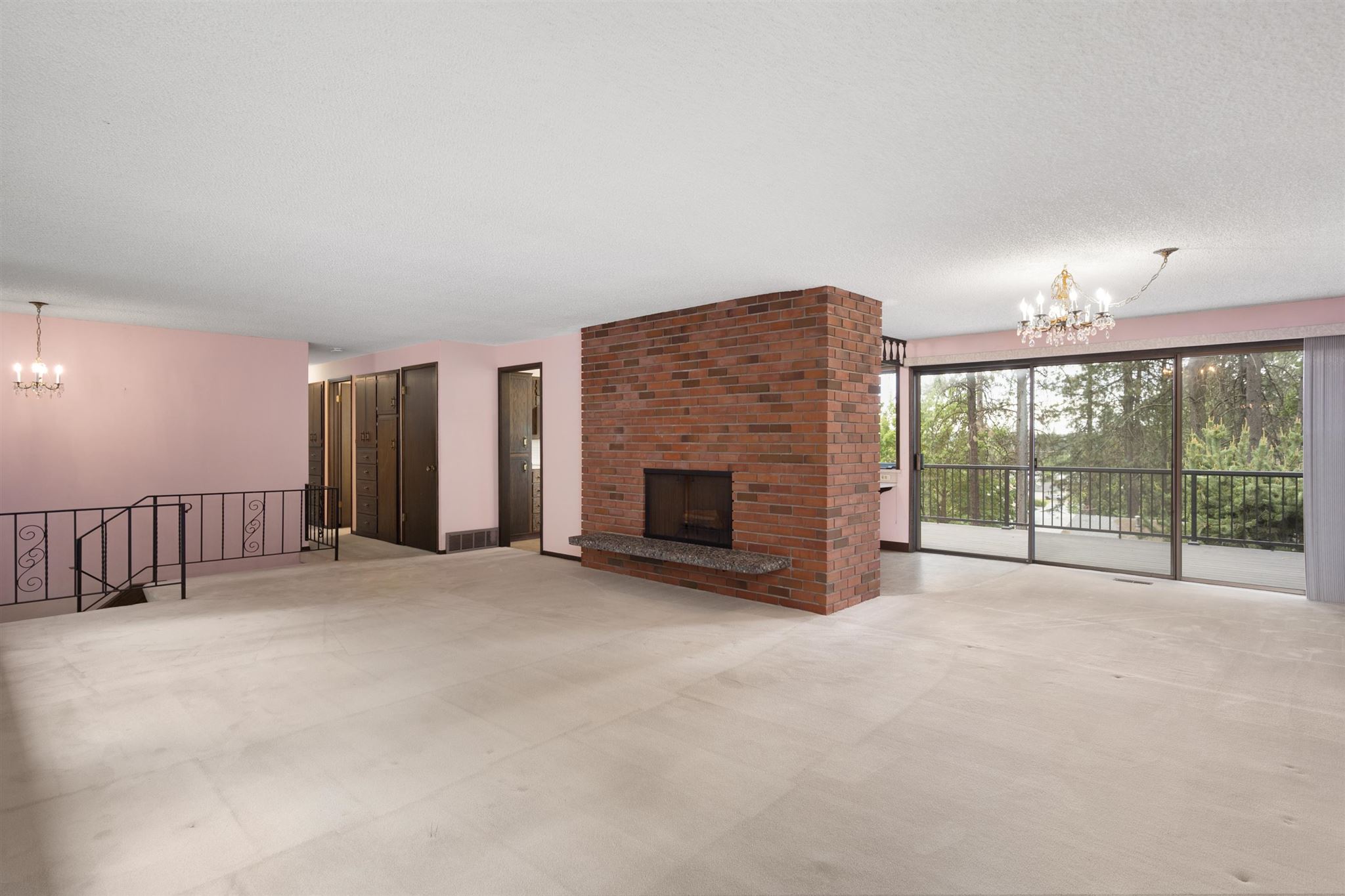 4211 West Arrowhead Road Spokane, WA 99208 - Photo 4 of 33 Gallery Image 4