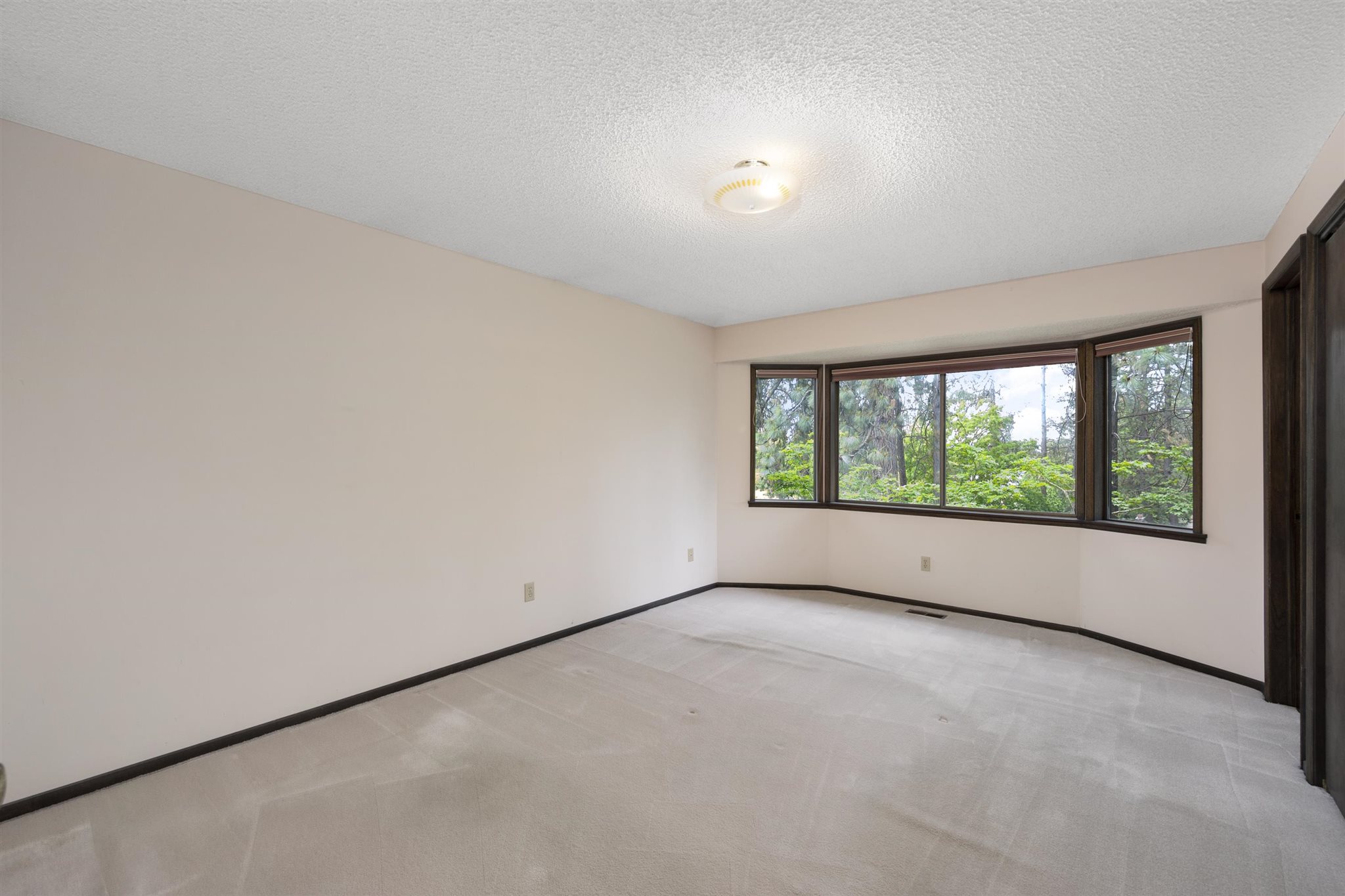 4211 West Arrowhead Road Spokane, WA 99208 - Photo 10 of 33 Gallery Image 10