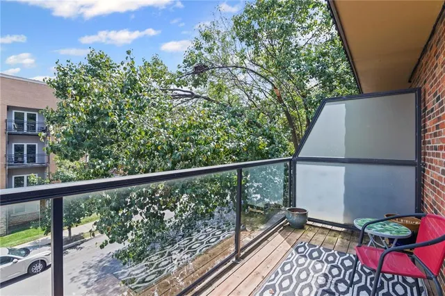 $200,000 | 4616 Holly Street, Unit 5, Kansas City, MO 64112