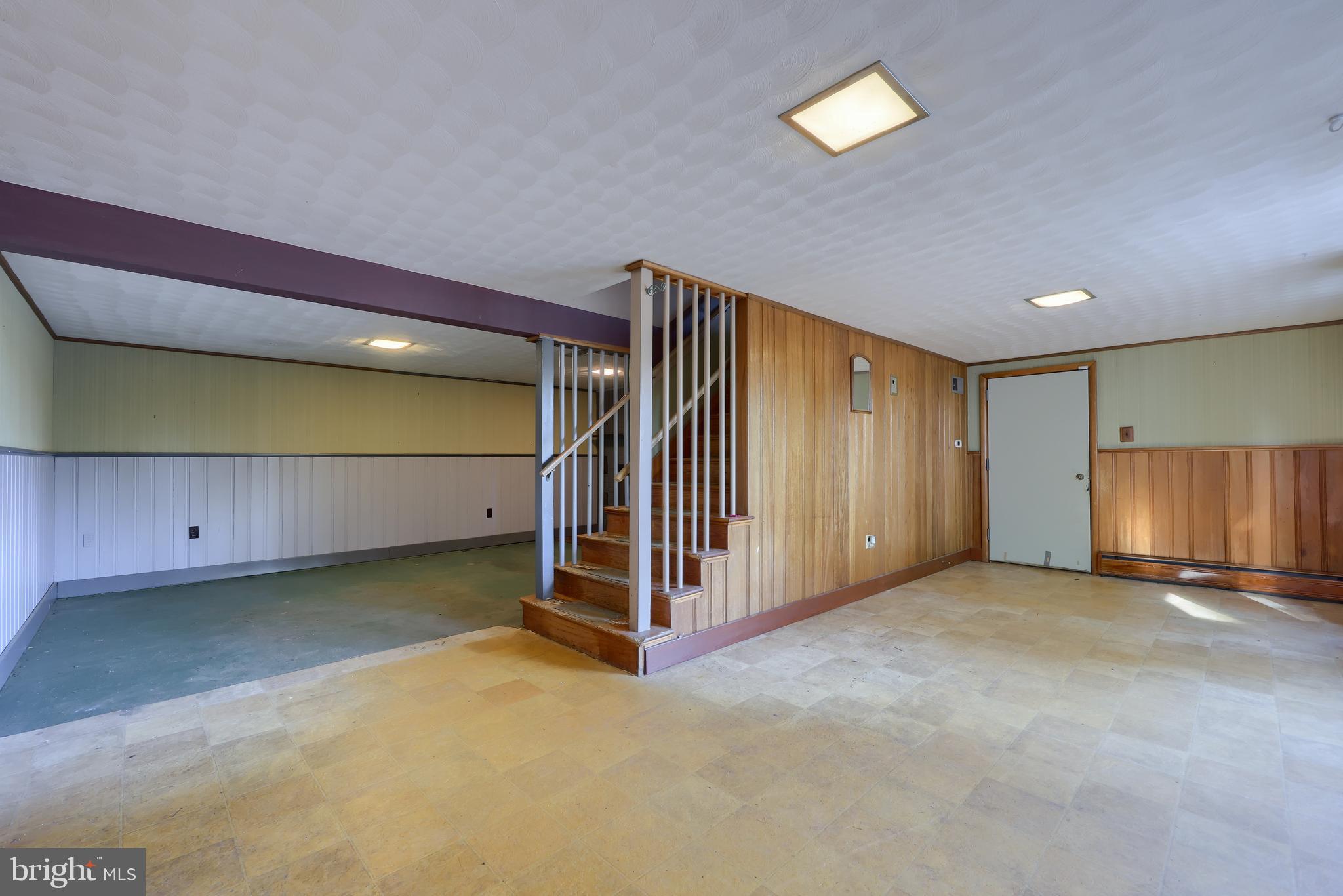 1453 Bonbar Road York, PA 17403 - Photo 23 of 34 Gallery Image 23