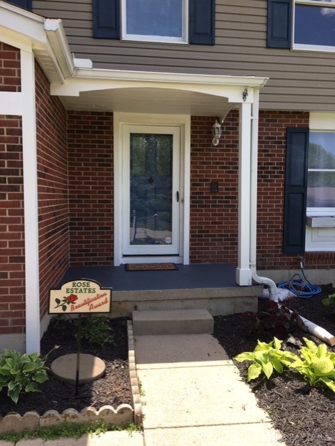 330 Village Square Road Centerville, OH 45458 - Photo 4 of 67 Front Entry