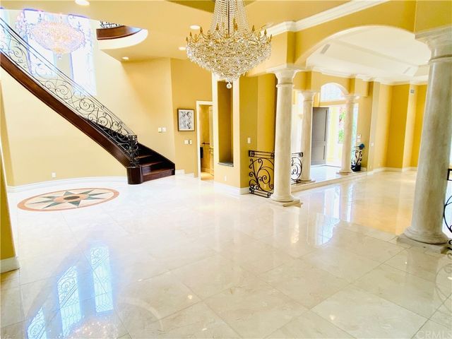 $3,874,000 | 1057 Harvard Street, Santa Monica, CA 90403