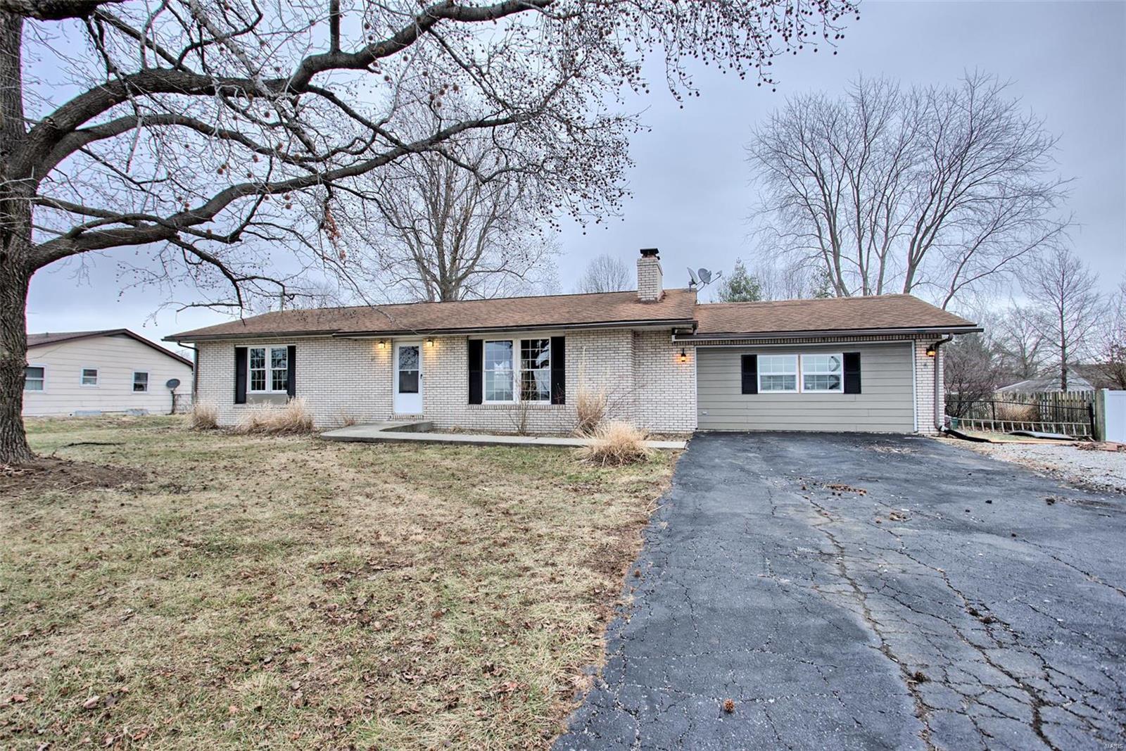 5814 Staunton Road Edwardsville, IL 62025 - Photo 19 of 30