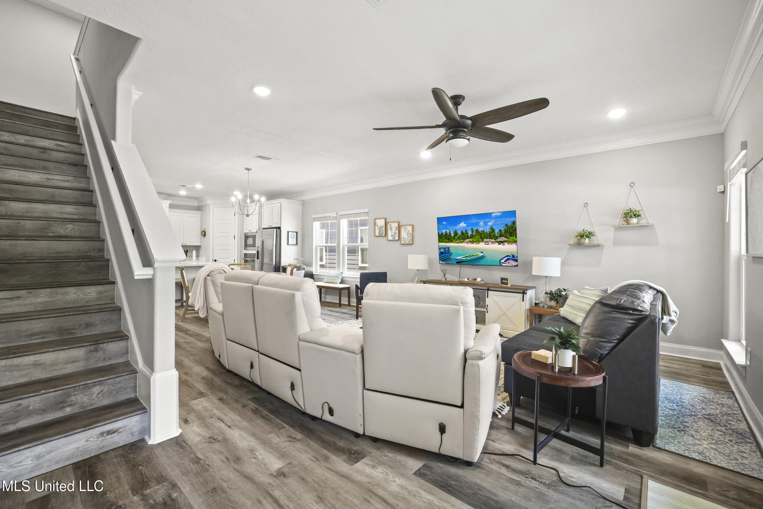 121 Grande View Drive Biloxi, MS 39531 - Photo 15 of 57 13_121 grande view dr, biloxi_cpm_059