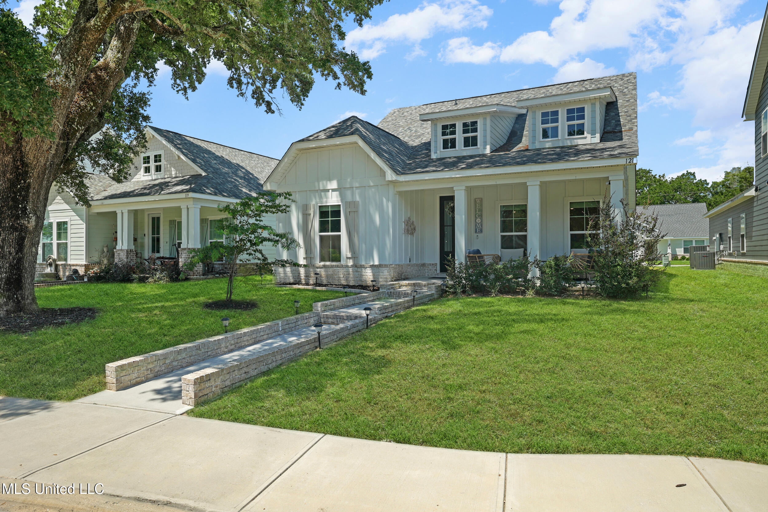 121 Grande View Drive Biloxi, MS 39531 - Photo 4 of 57 4_121 grande view dr, biloxi_cpm_014