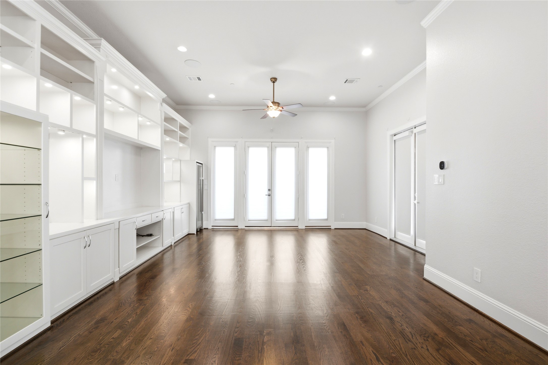 2119 Taft Street Houston, TX 77006 - Photo 27 of 50