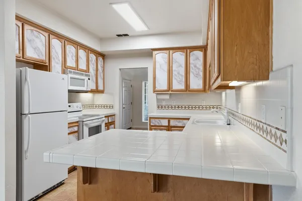 $495,000 | 3616 Carson Oak Drive, Modesto, CA 95355