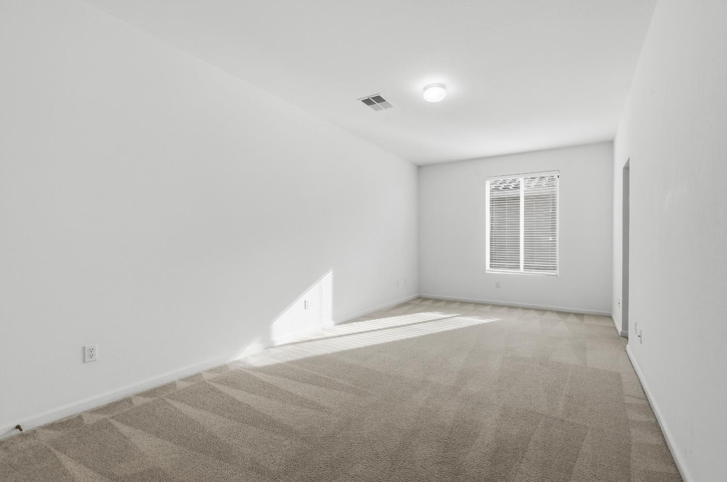 3616 Carson Oak Drive Modesto, CA 95355 - Photo 21 of 27 Primary Bedroom