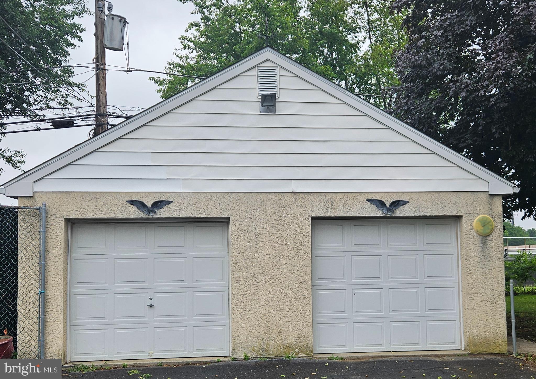 950 Thornton Road Upper Chichester, PA 19061 - Photo 2 of 3