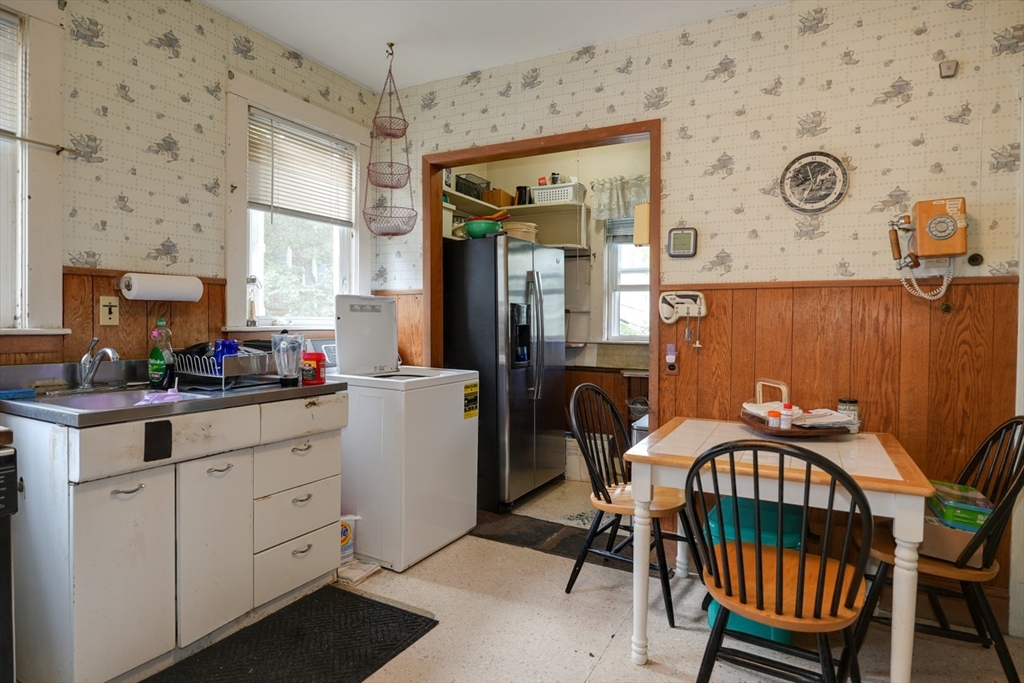 182 Larch Road Cambridge, MA 02138 - Photo 23 of 37 Gallery Image 23