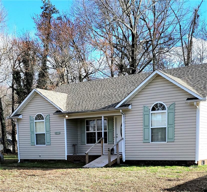 1906 Lake Road Thomasville, NC 27360 - Photo 1 of 18 Gallery Image 1