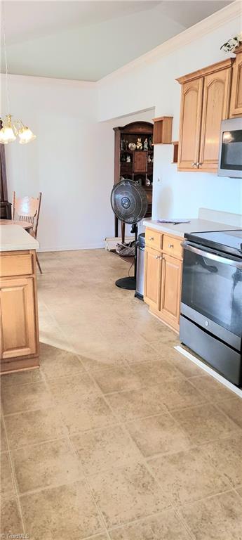 1906 Lake Road Thomasville, NC 27360 - Photo 5 of 18 Gallery Image 5