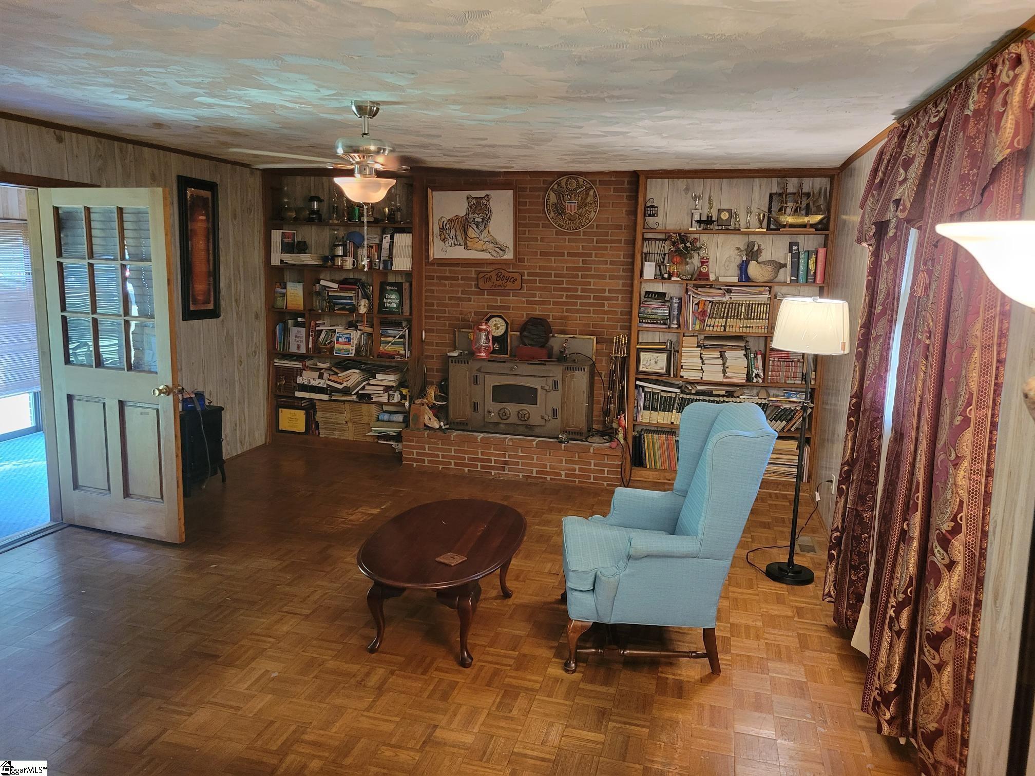 482 East Jerry Road Laurens, SC 29360 - Photo 7 of 16 Gallery Image 7