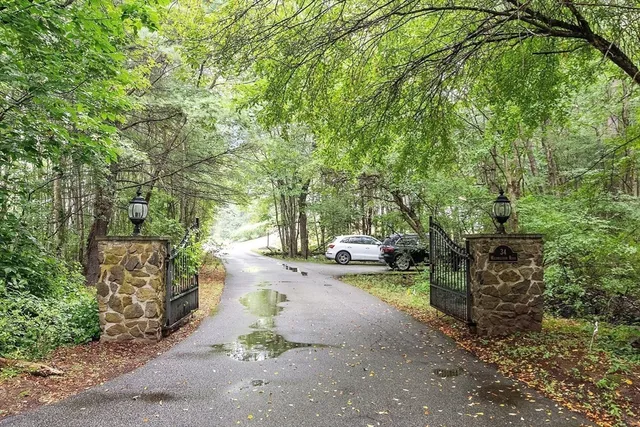 $1,450,000 | 34 Wildmeadow Road, Boxford, MA 01921