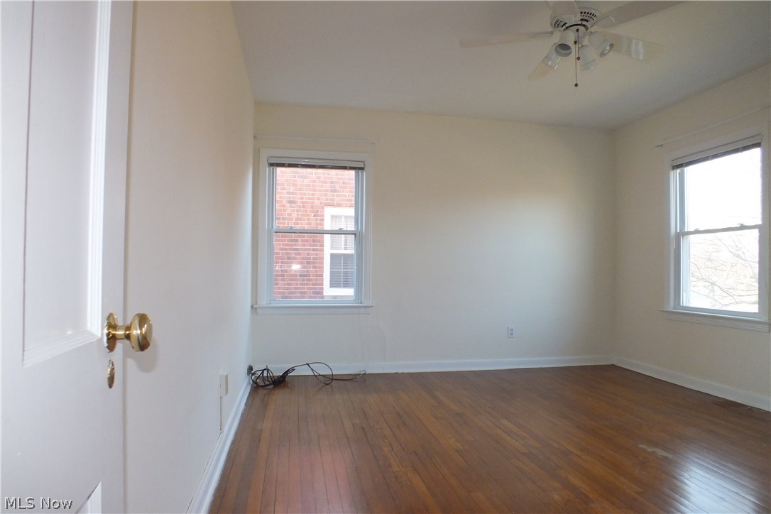 3844 Bethany Road Cleveland, OH 44118 - Photo 22 of 35 The main bedroom