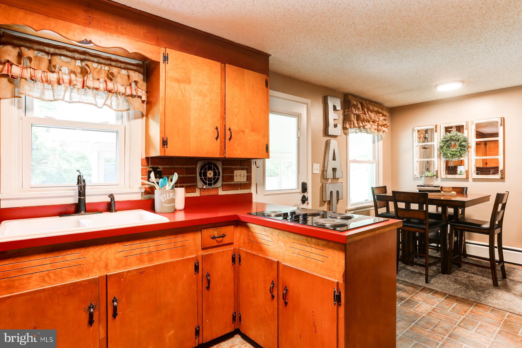 275 Krone Road Lewisberry, PA 17339 - Photo 8 of 41