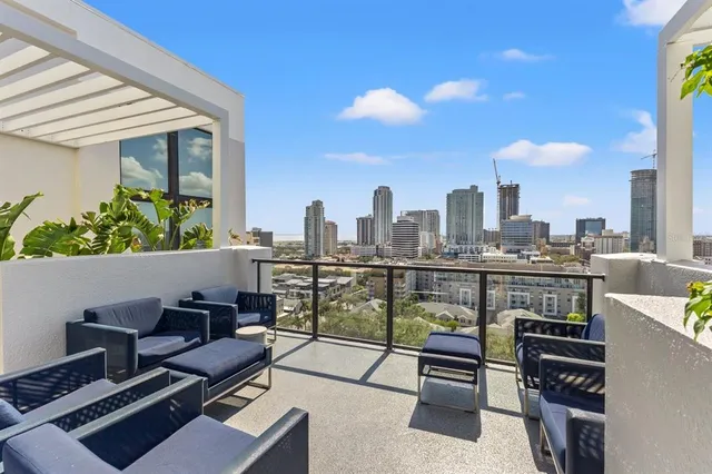 $644,000 | 226 5th Avenue North, Unit 603, St. Petersburg, FL 33701