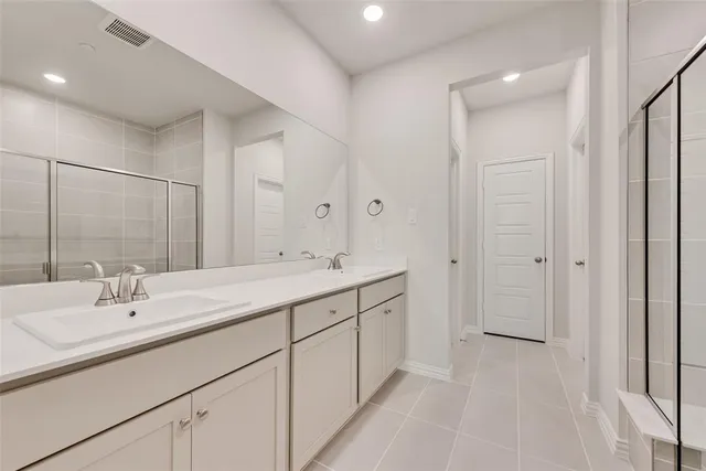 $584,990 | 8191 Challenger Lane, Frisco, TX 75034