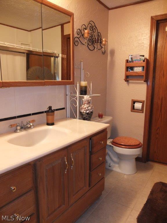 460 Moore Road Akron, OH 44319 - Photo 10 of 19 Full bath