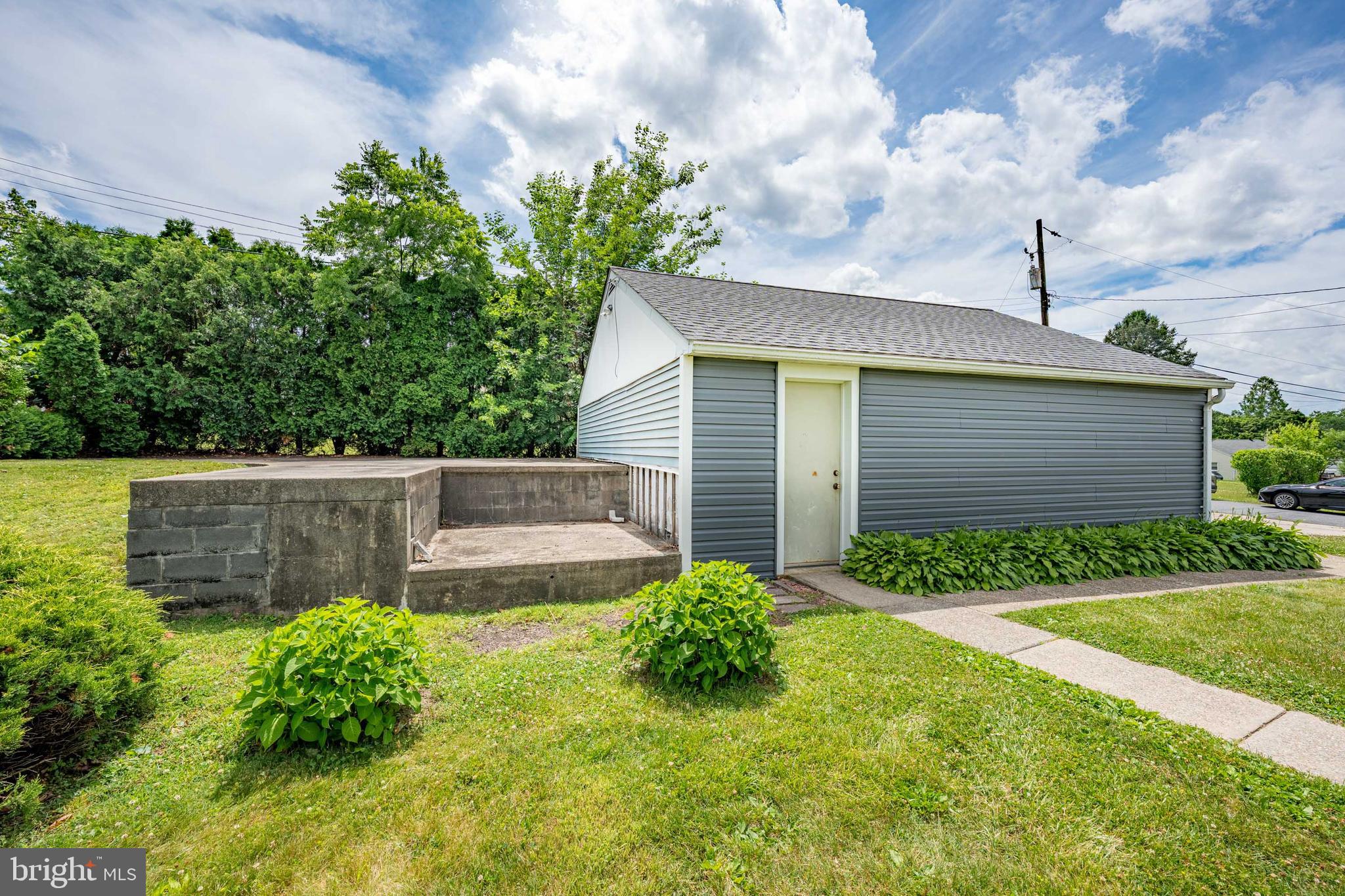 4352 Ruth Road Emmaus, PA 18049 - Photo 29 of 33