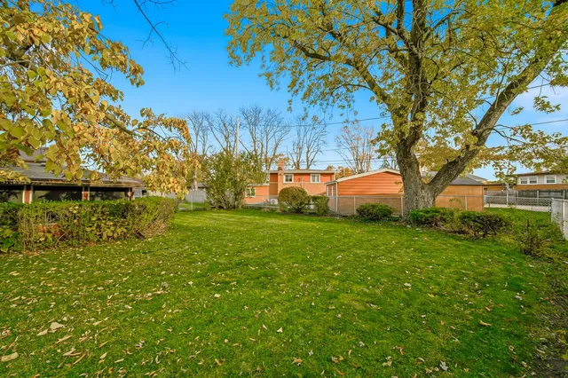 $174,900 | 22 Charing Cross Road, Chicago Heights, IL 60411