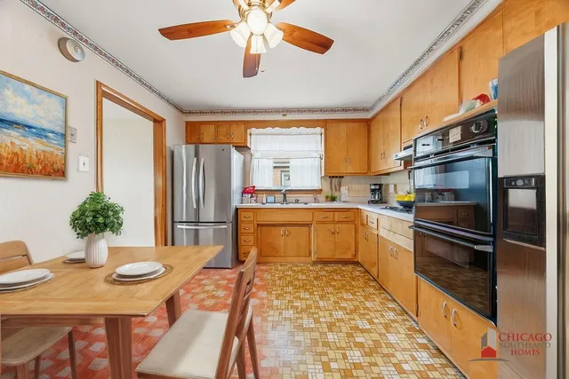 $174,900 | 22 Charing Cross Road, Chicago Heights, IL 60411