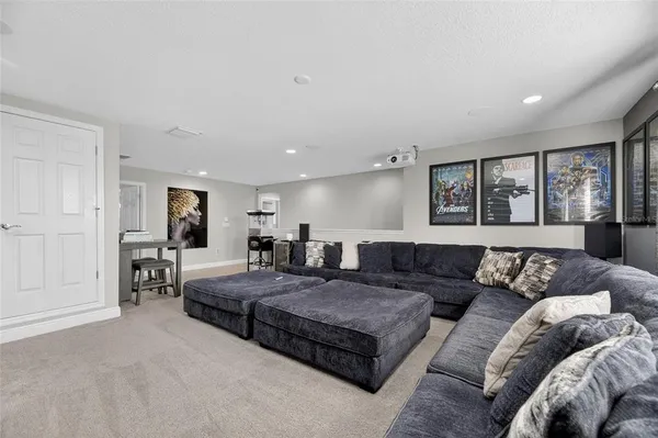 $814,900 | 12444 Horseshoe Bend Drive, Lithia, FL 33547