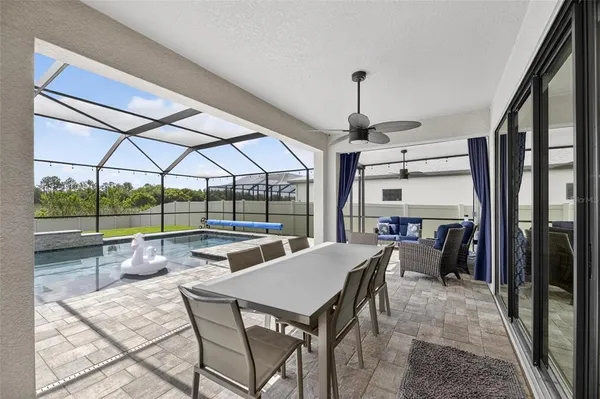 $814,900 | 12444 Horseshoe Bend Drive, Lithia, FL 33547