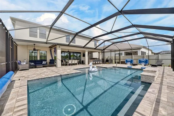 $814,900 | 12444 Horseshoe Bend Drive, Lithia, FL 33547